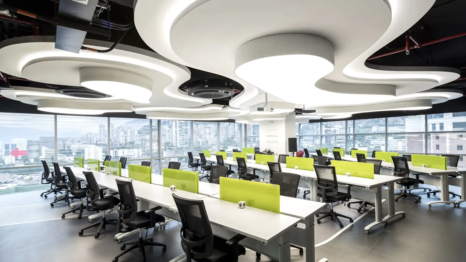 aei-spaces-blog-well-equipped-office